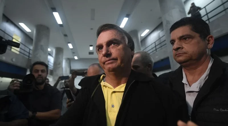 La Justicia electoral de Brasil inhabilitó hasta 2030 a Jair Bolsonaro para participar de elecciones