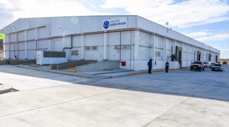 Se inauguro Arbumasa en Madryn: Arcioni encabezó el acto con el vicegobernador y el intendente Sastre