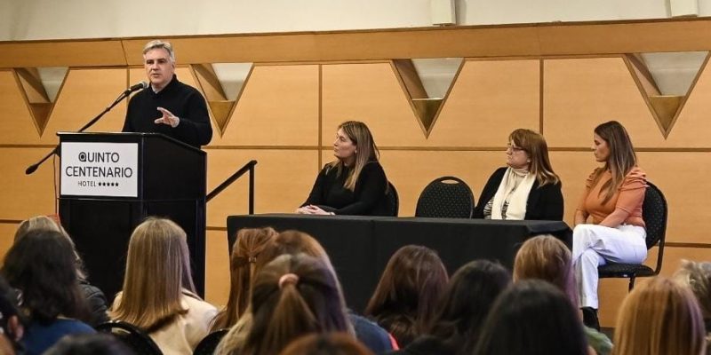 Córdoba presentó una guía de actuación ante casos de violencia para jardines maternales privados de la ciudad Córdoba presentó una guía de actuación ante casos de violencia para jardines maternales privados de la ciudad