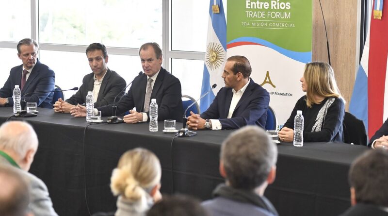Gustavo Bordet: “Las políticas públicas deben trascender las gestiones”