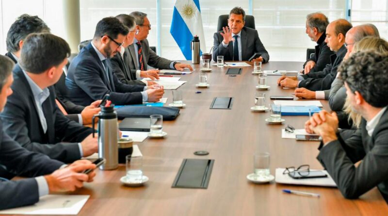 Argentina paga por segunda vez al FMI, sin tocar los dólares de las reservas