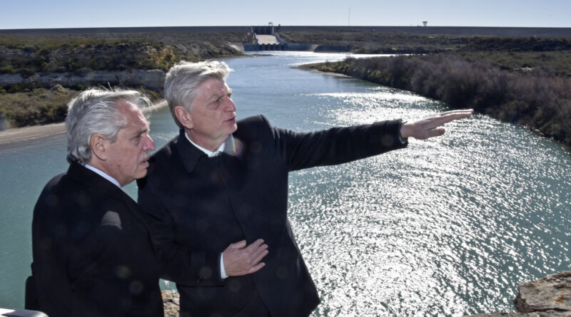Ziliotto y Fernández en Casa de Piedra: “Queríamos que el presidente viera lo que La Pampa hace con el agua del rio Colorado”