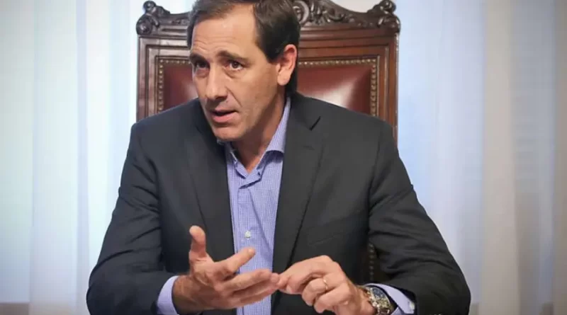 En La Plata, Garro prevaleció en las elecciones y se enfrentará a Alak en la capital de la Provincia