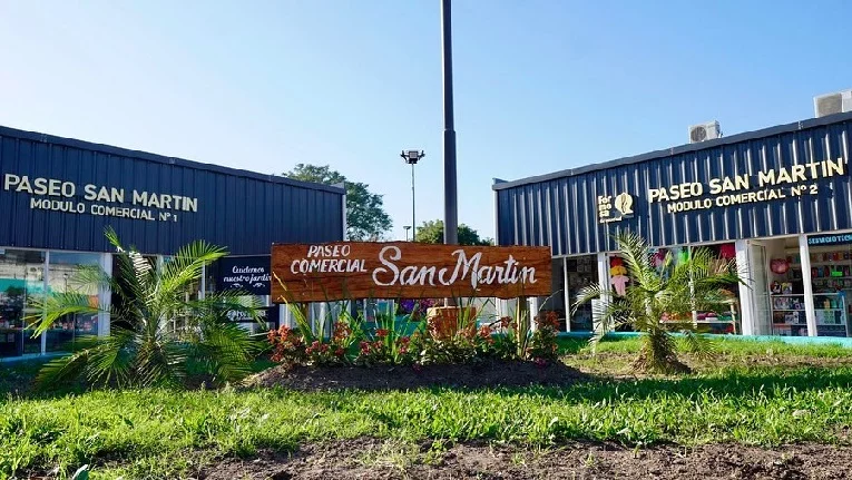 Ciudad de Formosa: con más de 30 puestos comerciales habilitados, ya está en funcionamiento el “Paseo San Martín”
