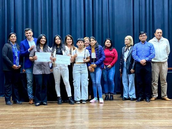 Salta: Más de tres mil estudiantes se beneficiaron con las becas provinciales