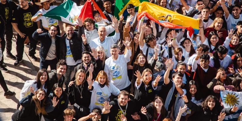 Ciudad de Córdoba: con la presencia de Daniel Passerini inició el Foro Internacional de Emprendedores