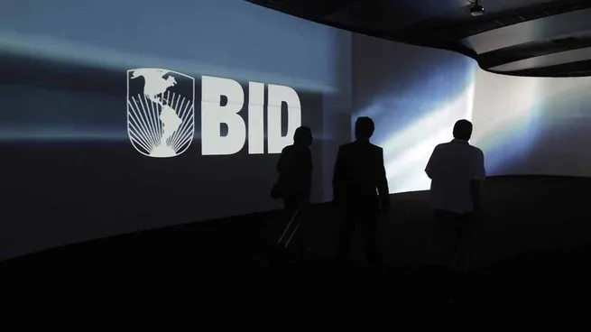 Economía consigue u$s1.300 millones extras en la previa del encuentro con el FMI