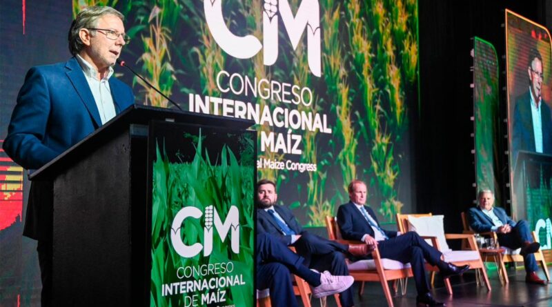 En Paraná, Entre Ríos: Bahillo hizo un llamado a “agregar valor y abrir más mercados” durante el II Congreso Internacional de Maíz