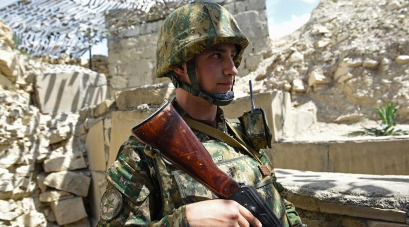 Azerbaiyán inicia una operación militar contra separatistas armenios en Nagorno Karabaj
