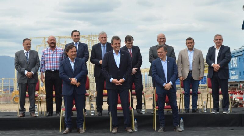 Massa avanza en la búsqueda de unidad nacional con un acuerdo junto a gobernadores