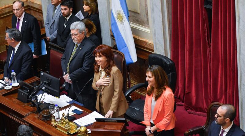El oficialismo busca la aprobación legislativa para derogar la cuarta categoría de Ganancias