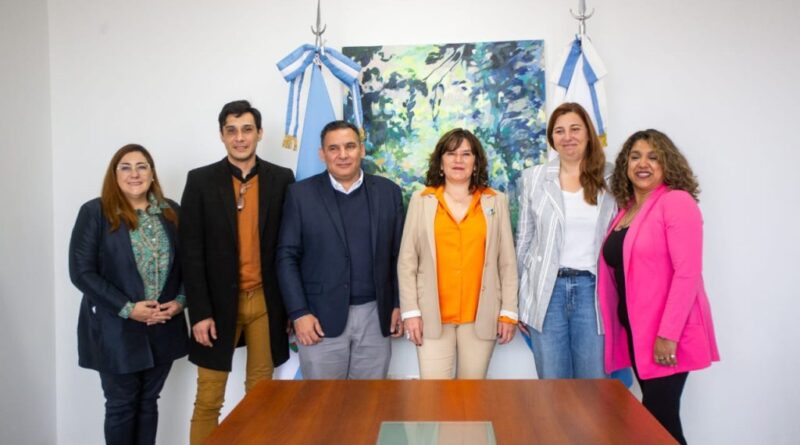 Ciudad de La Rioja: Estudiantes de comercio 1 podrán realizar sus prácticas en la municipalidad