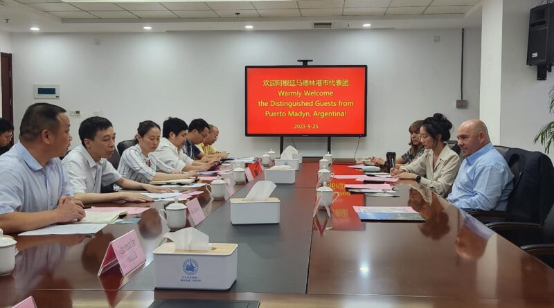 Sastre mantuvo una importante reunión con el Bureau de Pesca y Agricultura de Fuzhou en búsqueda de inversiones para Puerto Madryn