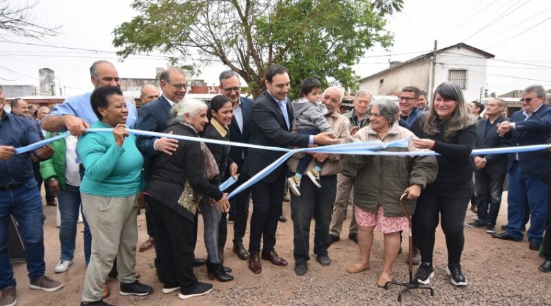 Tassano con Valdés, en acto de inauguración de obras: “Trabajamos en lo que prometimos, cambiar la ciudad”