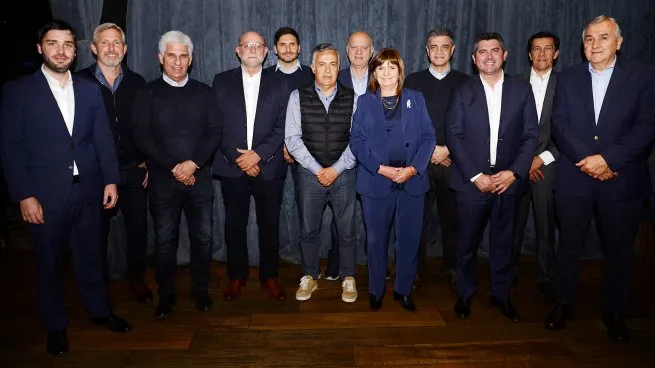 Patricia Bullrich reúne a los gobernadores de JxC para mostrar fuerza nacional