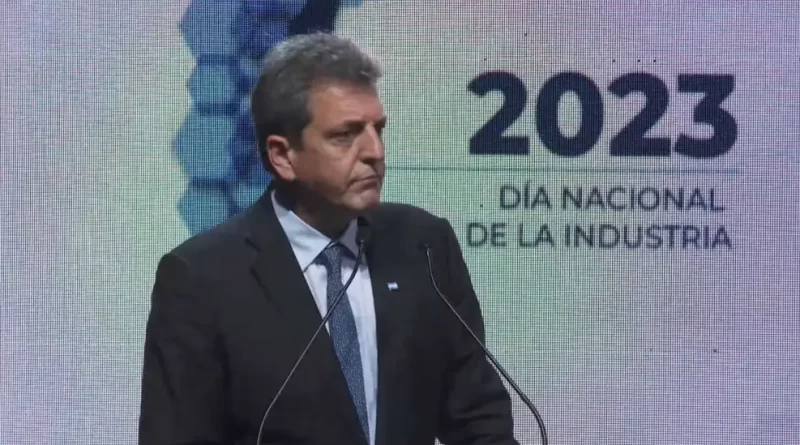 Massa ha anunciado la apertura de las importaciones para las pequeñas y medianas empresas industriales