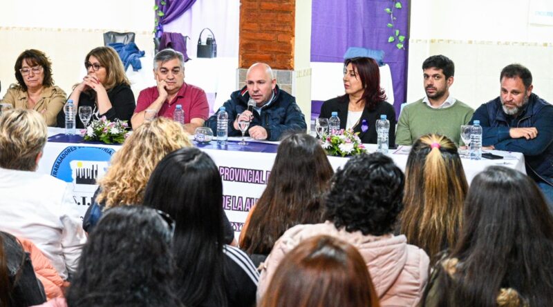 Sastre encabezó la apertura del 2º Encuentro Provincial de Mujeres Dirigentes y Delegadas Gremiales de la Alimentación