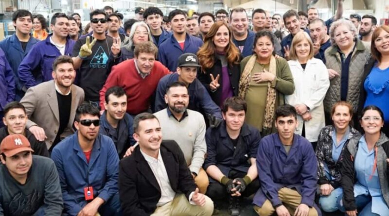 El Gobernador Melella y la Ministra Tolosa Paz compartieron intensa jornada de actividades en la provincia