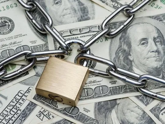 Dólar financiero: la CNV limita las operaciones para inversores extranjeros