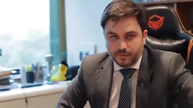 Ramiro Marra se enojó y pidió frenar una entrevista sobre temas ambientales
