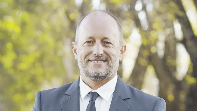 Insaurralde también presenta su renuncia a la candidatura a concejal en Lomas de Zamora