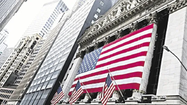 Wall Street al alza por cambio de expectativa respecto de las tasas y atento a Medio Oriente