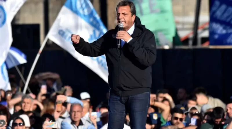 Sergio Massa finalizó la campaña junto a Kicillof en Avellaneda: “El 10 de diciembre empieza un nuevo gobierno. Lo peor está pasando”