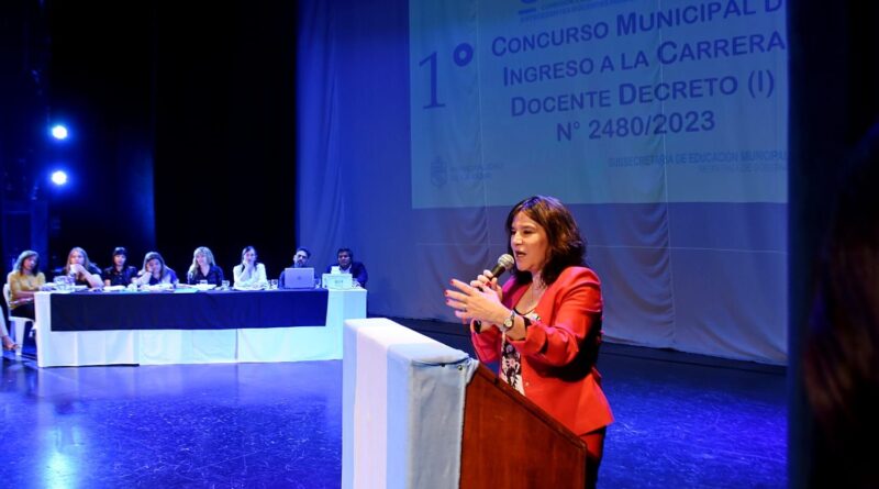 La Rioja: por primera vez, Educación Municipal titularizó por concurso a 34 docentes