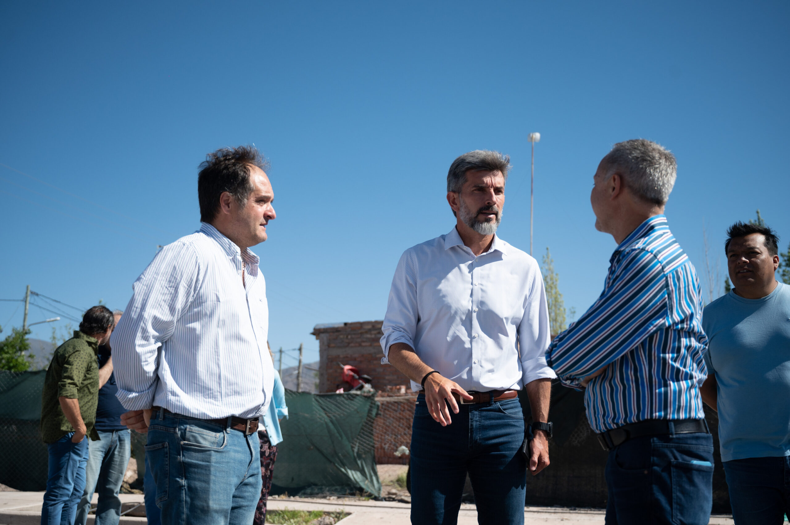 Ulpiano Suarez y Santiago Maggiotti recorrieron las obras en La Favorita Ulpiano Suarez y Santiago Maggiotti recorrieron las obras en La Favorita