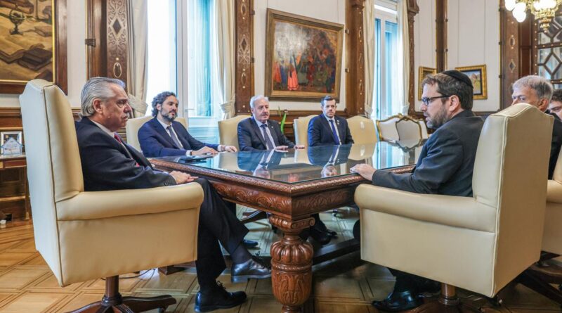 Alberto Fernández se comprometió a intensificar las acciones para asegurar la liberación de los rehenes argentinos
