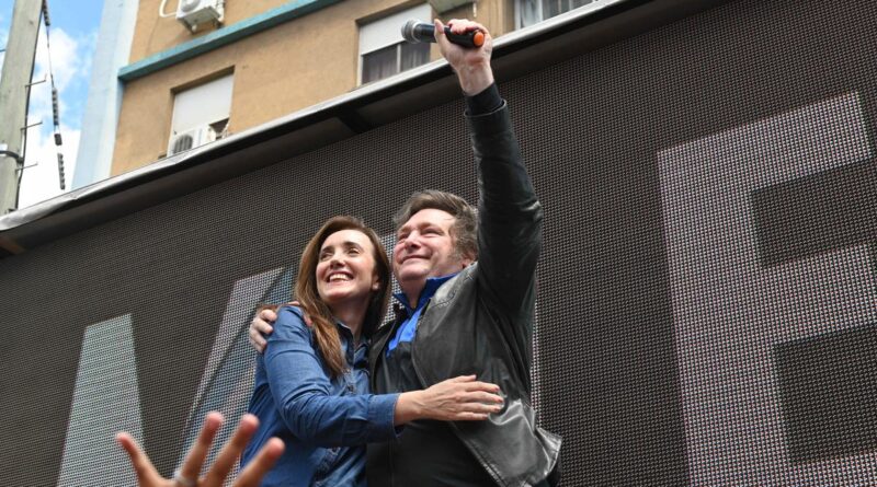 Milei busca frenar la pérdida de libertarios insatisfechos por su coalición con Macri