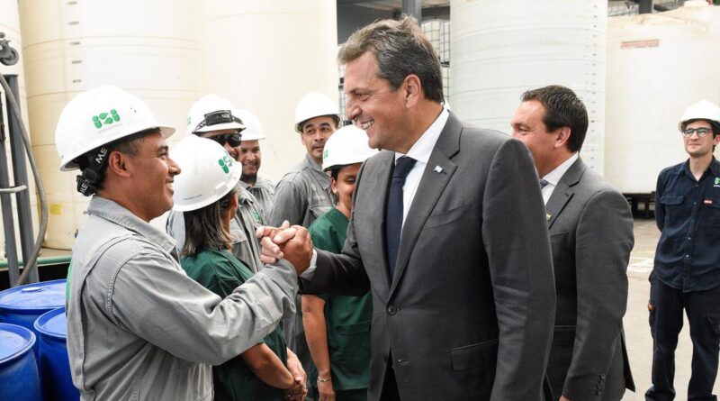 Massa criticó una “apertura indiscriminada de la economía” y respaldó a las pymes