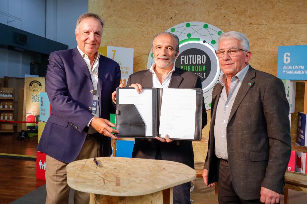 Córdoba: Bancor desarrollará tres granjas solares fotovoltaicas Córdoba: Bancor desarrollará tres granjas solares fotovoltaicas