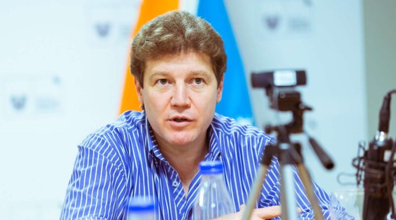 Melella criticó a Milei: “Qué lamentable admirar a Thatcher, la que dio la orden de atacar al ARA General Belgrano”