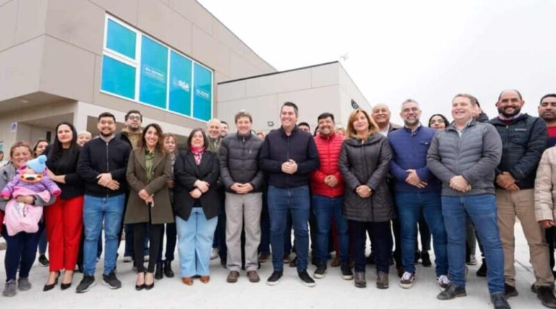 Tierra del Fuego: Melella, Pérez y Harrington recorrieron el nuevo centro municipal de desarrollo comunitario de Río Grande