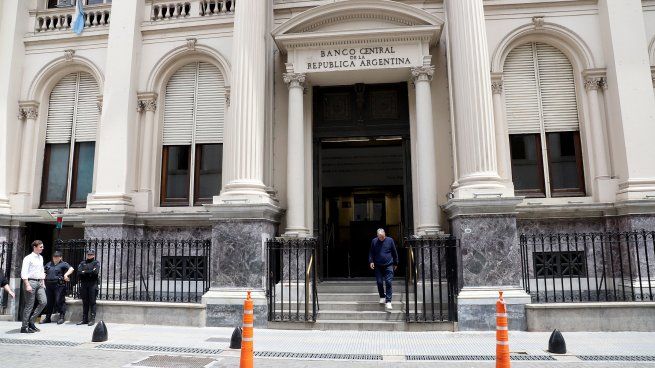 Leliqs: BCRA sólo renovó el 10% de los vencimientos del día, tras descartar suba de tasas Leliqs: BCRA sólo renovó el 10% de los vencimientos del día, tras descartar suba de tasas