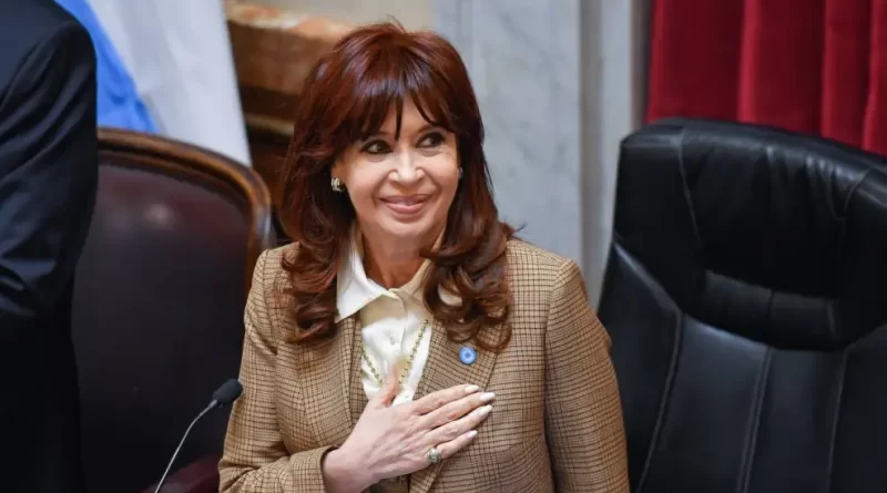 “Estanflación es igual a catástrofe social”: la respuesta de Cristina Kirchner a las declaraciones de Milei