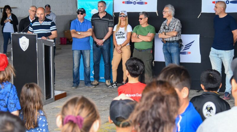 Sastre participó del acto de apertura del Festival Aeromadryn