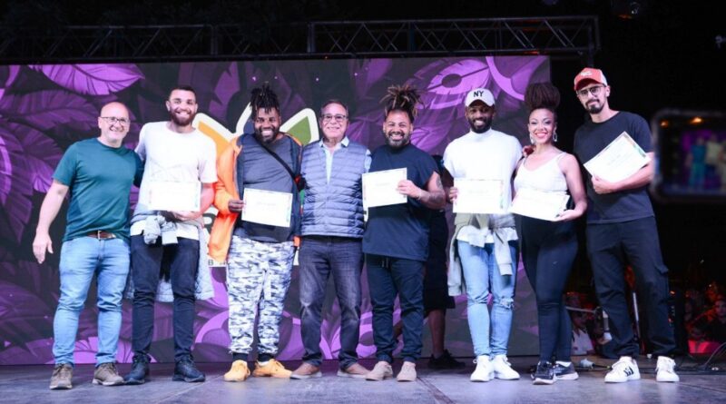 Tassano, en el primer Encuentro de Ritmistas y Pasistas del carnaval: “Nos preparamos para seguir siendo los mejores”