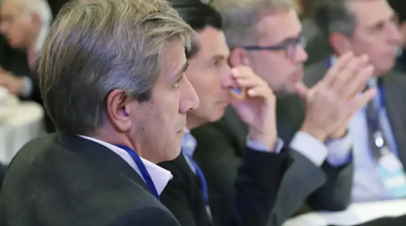 Luis Caputo suena fuerte como posible ministro de Economía en el gobierno de Javier Milei