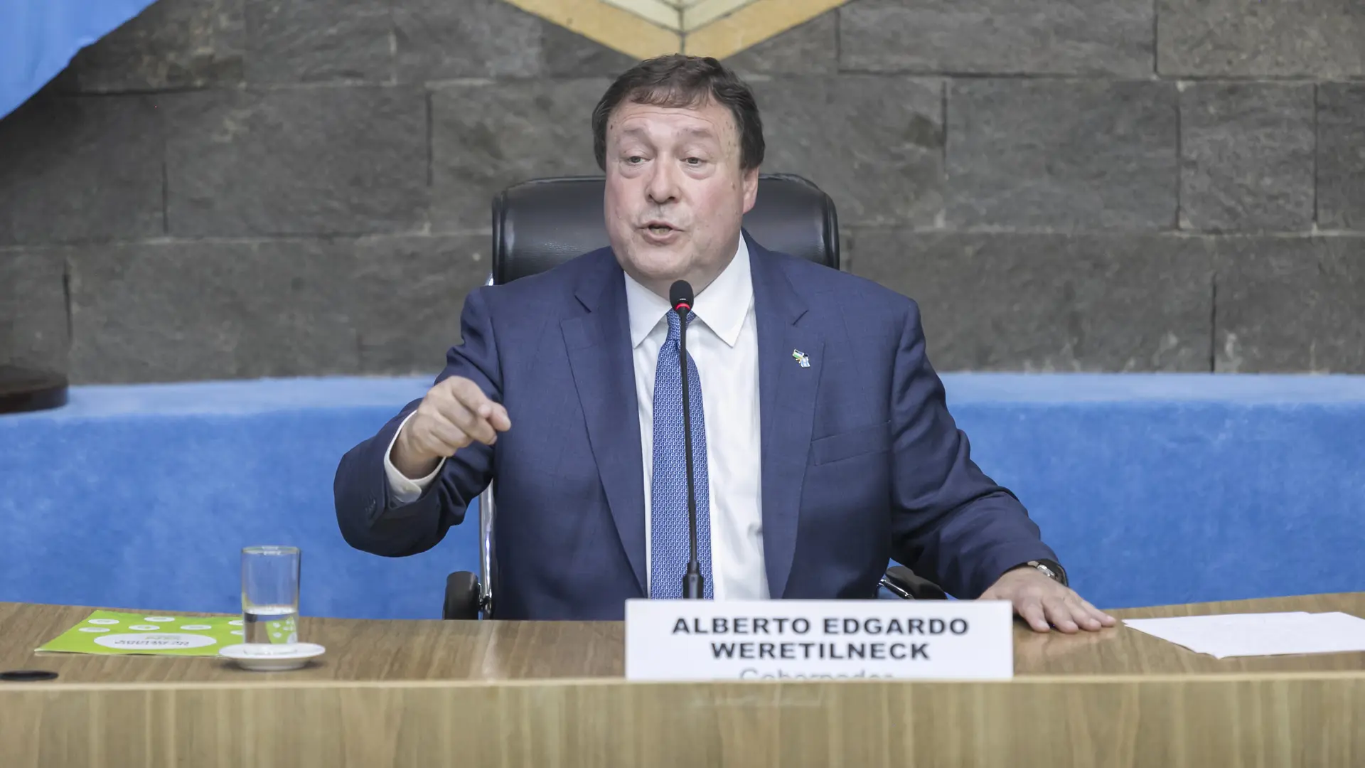 Weretilneck: “Buscaremos los consensos necesarios y Río Negro será una provincia minera”