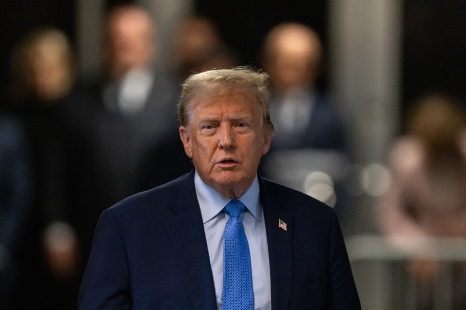 Trump se reunió con su ex rival DeSantis en Florida para sumar fuerzas Trump se reunió con su ex rival DeSantis en Florida para sumar fuerzas