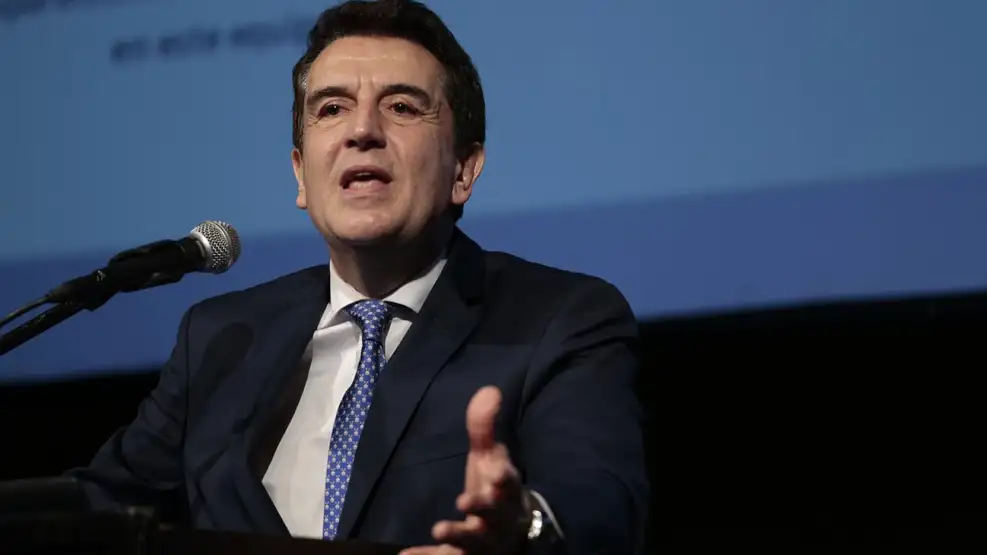 Carlos Melconian habló sobre “atraso cambiario” y “lentísima” recuperación del poder adquisitivo: “La inflación se comió al colchón”