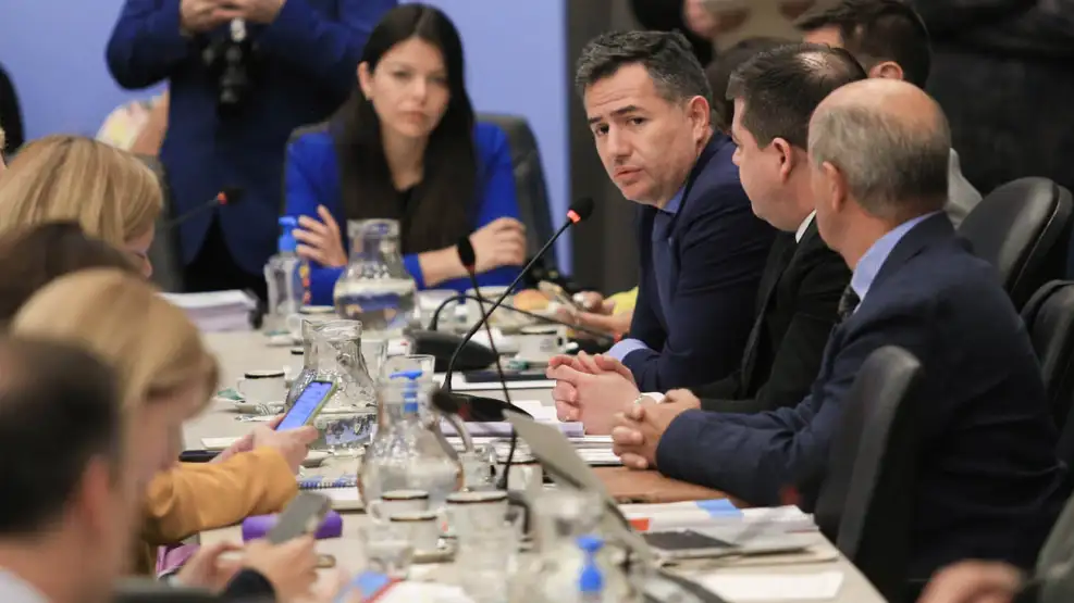 Punto por punto, cómo quedó la reforma laboral que acordaron el Gobierno y parte de la oposición
