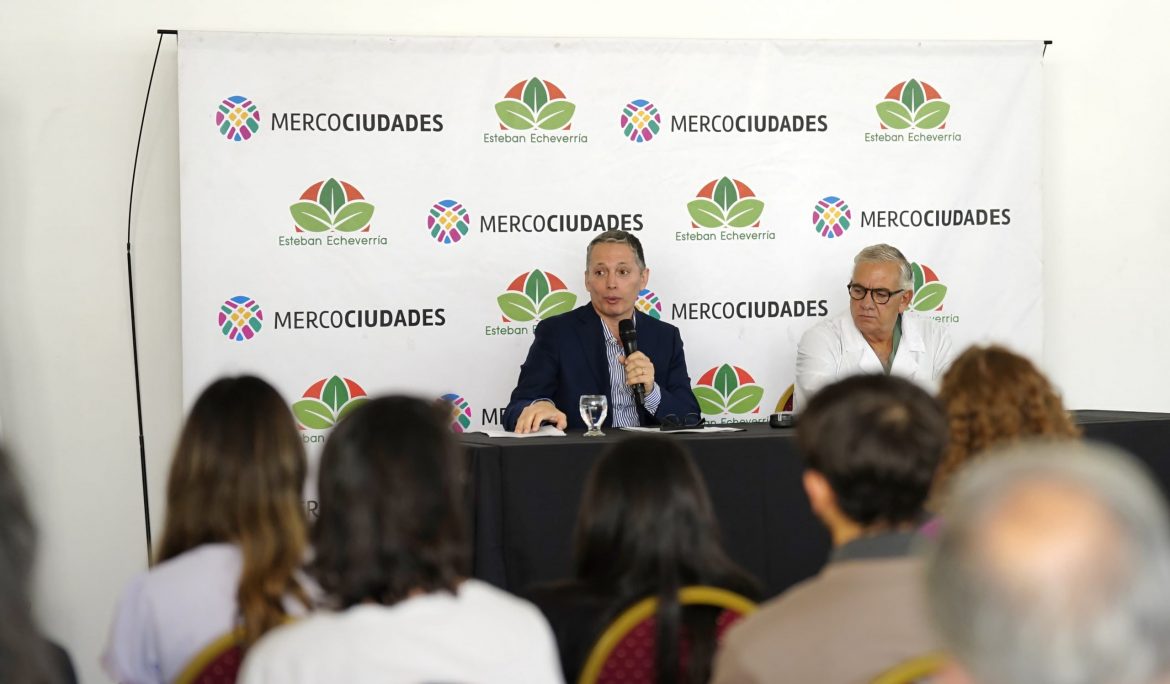 Gray encabezó un encuentro del Cono Sur con especialistas de la salud