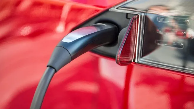 El Gobierno adjudicó el cupo anual para importar autos eléctricos e híbridos sin arancel: llegarán 50.000 unidades al país El Gobierno adjudicó el cupo anual para importar autos eléctricos e híbridos sin arancel: llegarán 50.000 unidades al país