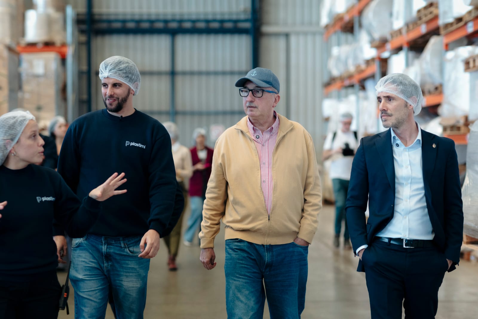 Passalacqua visitó Plastimi e Intacto Welty junto a autoridades del CFI