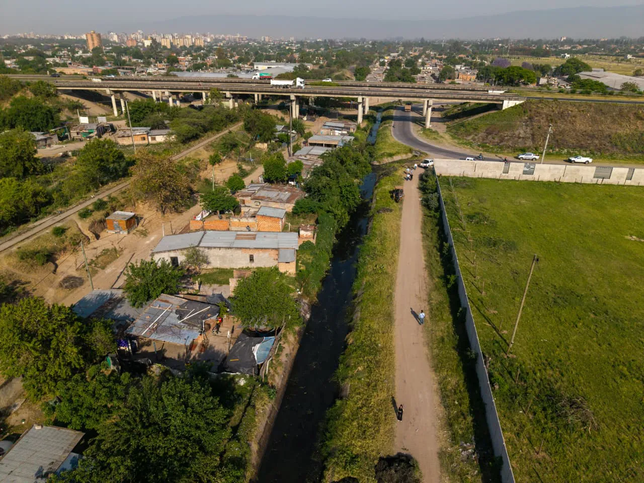 San Miguel de Tucumán amplía 800% la capacidad de un canal pluvial para prevenir inundaciones