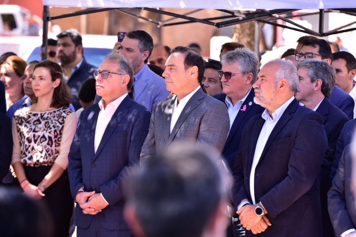 Tassano y Valdés inauguraron la renovada plaza Mercosur: modernización, ordenamiento y nuevos espacios para los vecinos