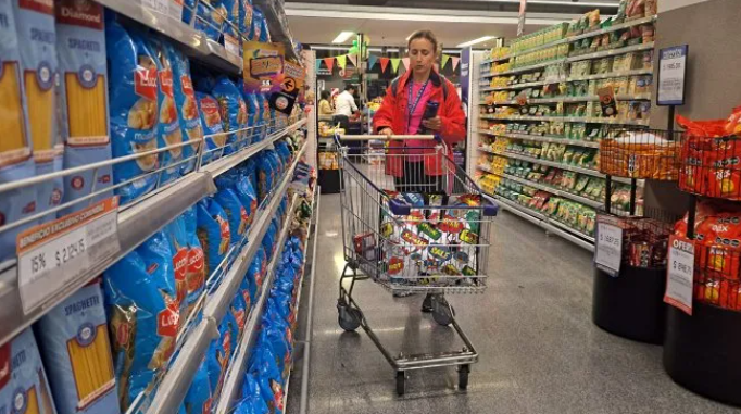 El consumo masivo volvió a caer en noviembre pese a la desaceleración de la inflación